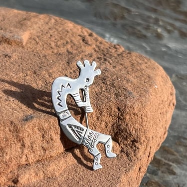 Phillip Guerro Vintage Native American Navajo Coral Inlay Sterling Silver Kokopelli Pin