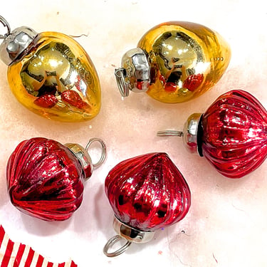VINTAGE: 5pc Small Thick Mercury Glass Ornaments - Mid Weight Kugel Style Christmas Ornaments - Unique Find 