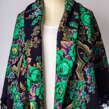 Authentic Pavlovo Posad Wool Shawl | Beautiful Floral Design | Handmade Russian Shawl 