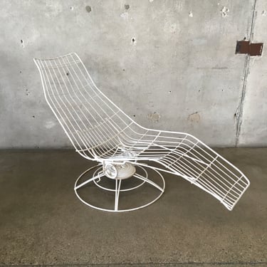 Vintage Mid Century Modern Patio Lounge Chair by Homecrest