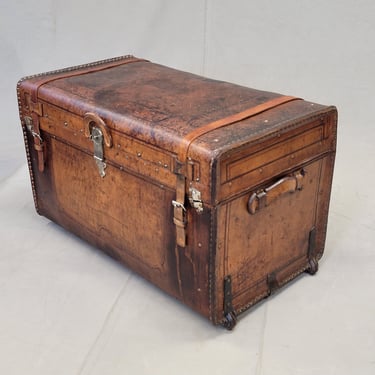 Antique Circa 1875 Sole Leather Clad Western Trunk