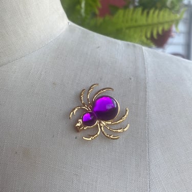 vintage spider brooch, bug pin, mid century jewelry, purple and gold, spider jewelry, gothic 