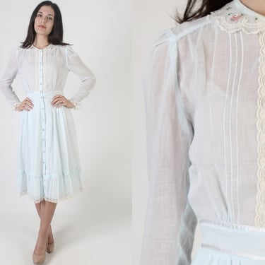 Candi Jones 70s Cottagecore Dress, Plain Tiny Floral Lace Collar, Sheer Tiered Lace Full Skirt Midi Dress 