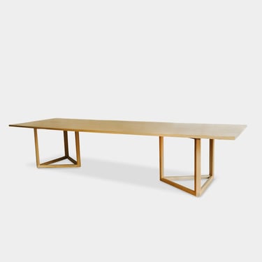 WOLF Dining Table