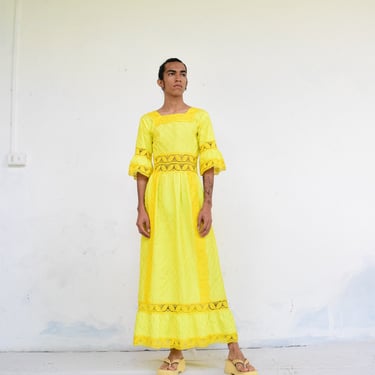 Vintage Mexican Dress. Pin Tucked Dress | The Vintage Jesus - Xalapa, MX |  ATTIC
