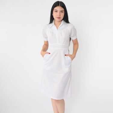 Vintage Nurse Uniform Dress 60s 70s Midi White Empire Waist Dress Shift 1970s Mod Short Sleeve Collared Pockets Extra Small xs 