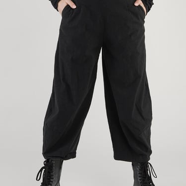 Balloon Silhouette Subtle Stripe Pants