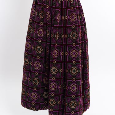 Geometric Embroidered Velvet Skirt