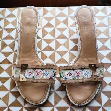 Vintage Louis Vuitton by Takashi Murakami S/S 2003 Multicolor Monogram Kitten Heel Sandals sz 39 LV Logo 2000s Y2K 