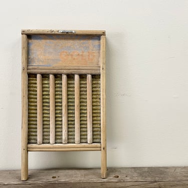 Vintage Wash Board | Small | Wooden and Metal | Gold Columbus Washboard Co | Rustic Farmhouse Decor | Rustic Country | Laundry Room Decor 