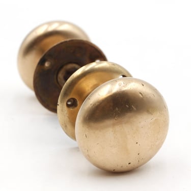 Vintage 2.25 in. Plain Polished Brass Door Knob Set