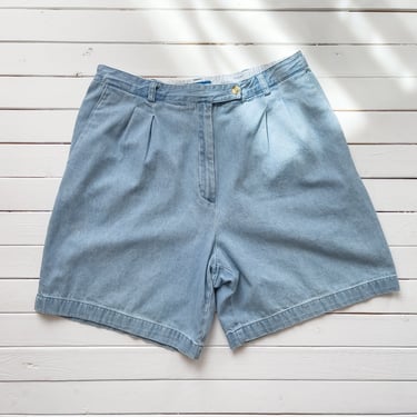 high waisted shorts 80s 90s vintage faded short pleated jean shorts 