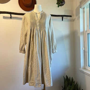 L.L.Bean Cream Cotton Folk Floral Print Pleated Slip Night Shirt Dress Size M 