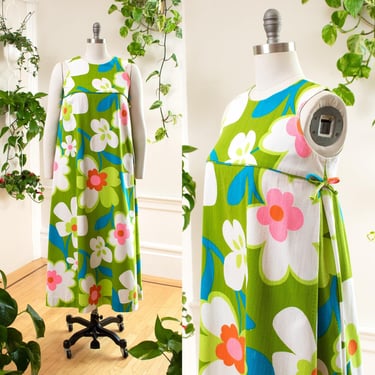 Vintage 1960s 1970s Maxi Dress | 60s 70s Floral Hawaiian Flower Power Green Cotton A-Line Tent Trapeze Hostess Gown | small 