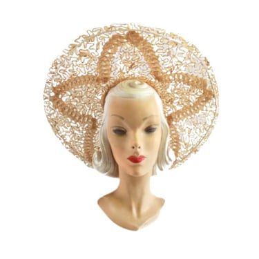 Late 1930s Woven Natural Straw Star Wide Brim Platter Cartwheel Hat - 1930s Straw Sun Hat - 1930s Straw Cartwheel Hat - 1930s Wide Brim Hat 