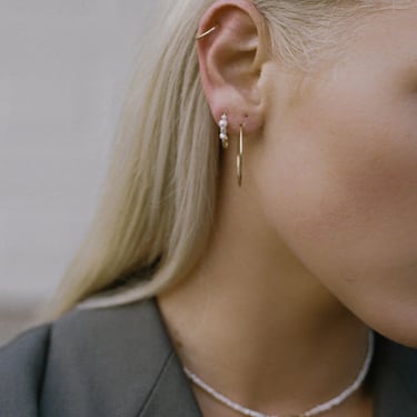 Mini Mixed Pearl Safety Pin Earring