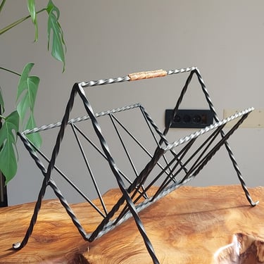 Vintage Magazine and Newspaper Rack / Vintage Newspaper, Magazine Stand / MCM Iron Magazine Rack / MCM Decor / 80's 