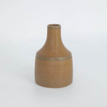 Small Mid-Century Scandinavian Modern Collectible Caramel Stoneware Vase by Gunnar Borg for Höganäs Keramik, 1960s 