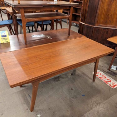 Copenhagen Table Dining and Coffee Table in 1 