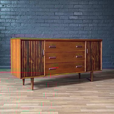 Mid-Century Modern Walnut & Rosewood Credenza by Bassett Furniture, c.1960’s 