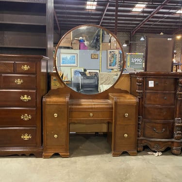 Art Deco Waterfall Vanity with Round Mirror