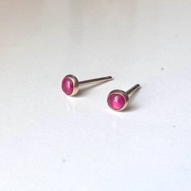 3mm Burmese Ruby Cabochon 14k Goldfilled Studs 