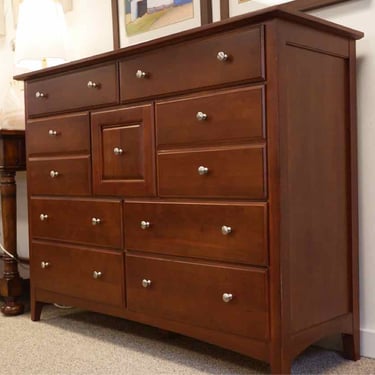 Thomasville 'Impressions' Cherry 9 Drawer Dresser