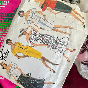 Vogue Vintage Sewing Pattern, 2-Pc Off Shoulder, 2 Styles Skirt, All Pieces Complete, Instructions Included, Vogue Basic Design 2503 
