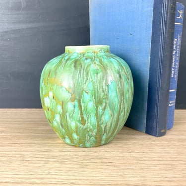 Green poured glaze vase - 1970-80s vintage decor 