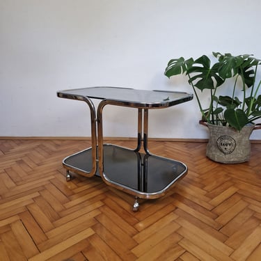 Mid Century Modern Side Table on Wheels / Coffe Table / Vintage Trolley / Bar Cart / Milo Baughman Style / 1980s 