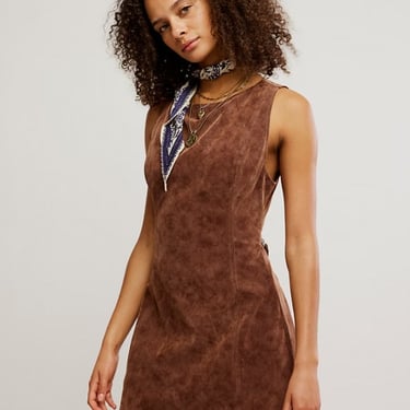 Atlas Suede Mini in Chicory Coffee