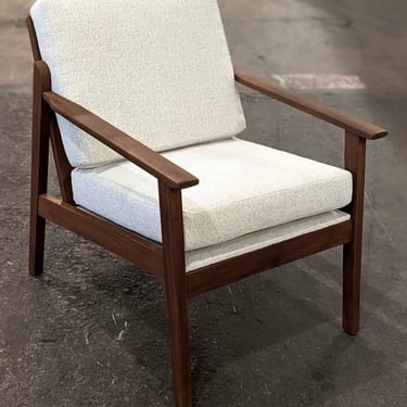 Lounge Chair - White