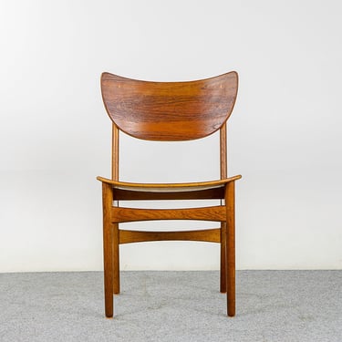 Danish Modern Teak & Oak Chair - (321-109.2) 