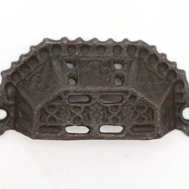 1870s Antique Victorian 4.25 in. Cast Iron Bin Cup Pull