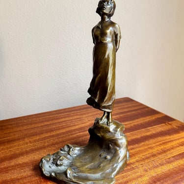 Antique Hella Unger Bronze Sculpture Girl on a Cliff, 1910 Austria Art Nouveau 