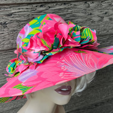 vintage Palm Beach sunhat pink and green Lilly style floral hat 