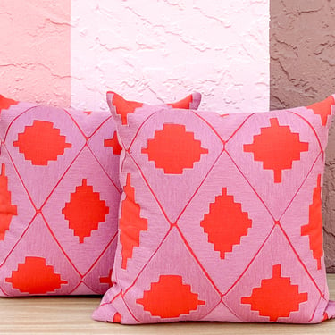 Kips Bay Show House Pair of Pink and Orange Pillows