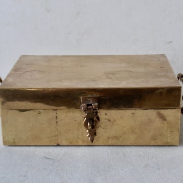 Mid 20th Century Rectangle Brass Keepsake Box With Decorative Handles Lockable 