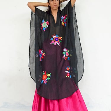Vintage Embroidered Huipil. Kaftan Dress. 1970s. 