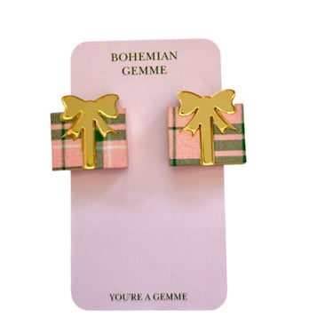 Sample Sale Pink &amp; Green Present Studs