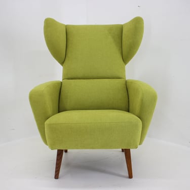 1960s Wing Chair, Czechoslovakia / Green colour / Mid-century / Vintage Chair / 