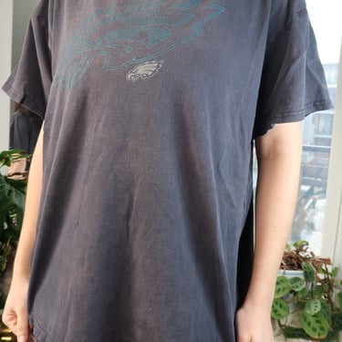 Eagles Logo Graphic Tee