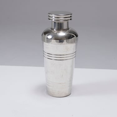 SHAKER EN MÉTAL ARGENTÉ, 1930s