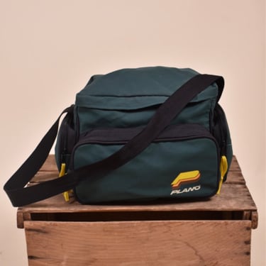 Forest Green 80s Sporty Travel Bag By Plano