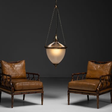 Opaline Pendant / Leather Lounge Chairs