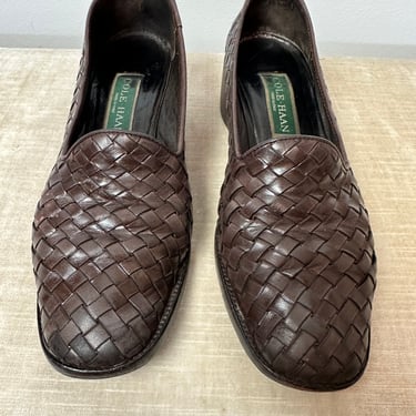 90’s brown woven slip on chunk heel shoes~ women’s size 8 boho trendy comfy style stacked style heel huaraches inspired 1990s 