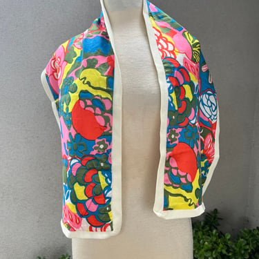 Vintage 1970s mod floral scarf with jersey knit backing 50”x 13” 