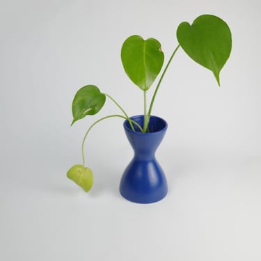 IKEA Blue Ceramic Vintage Vase by Anne Nilsson & Maria Vinka in 2003– Memphis Style, Scandinavian Modern Decor 