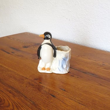 Vintage Ceramic Penguin on Iceberg  Planter Vase Japan 