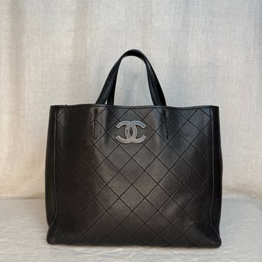 Chanel Diamond Stitched Calfskin Serial Tote